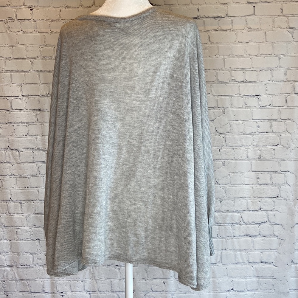 Novice Gray Knit Bohemian Drape Sweater - Picture 6 of 7